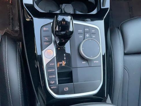 Used 2022 BMW X3 xDrive30i w/ Premium Package 2 image 17