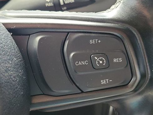 Used 2021 Jeep Gladiator Sport AWD/4WD image 28