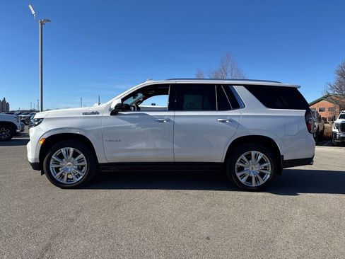 Used 2021 Chevrolet Tahoe High Country w/ Premium Package image 3