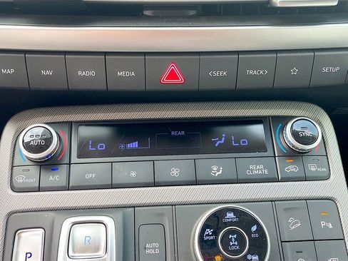 Used 2025 Hyundai Palisade XRT AWD/4WD image 16
