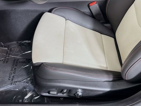 Used 2025 Cadillac CT5 Sport w/ Technology Package image 20