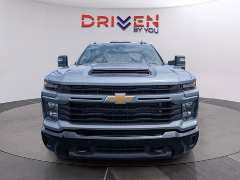New 2026 Chevrolet Silverado 2500 Custom w/ Custom Value Package AWD/4WD image 8