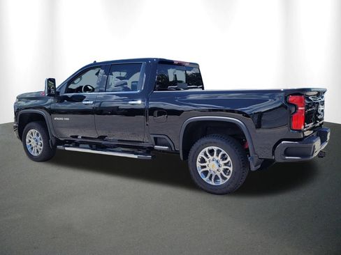 New 2025 Chevrolet Silverado 2500 LTZ w/ Z71 Chrome Sport Edition AWD/4WD image 6