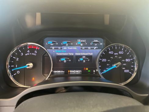 Used 2019 Ford F250 Lariat w/ Lariat Ultimate Package AWD/4WD image 16