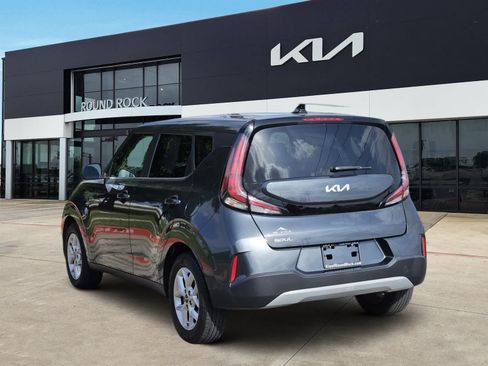 Certified 2023 Kia Soul LX w/ Option Group 015 FWD image 5