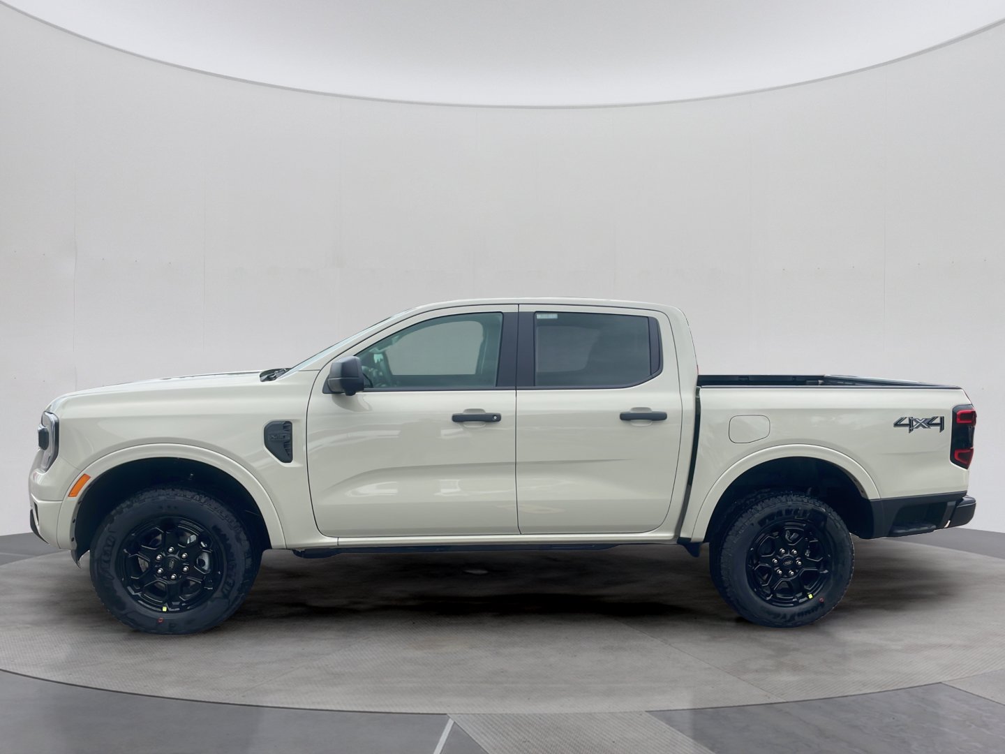 New 2026 Ford Ranger XLT w/ Technology Package AWD/4WD image 2