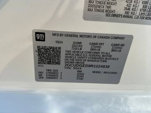 Used 2024 Chevrolet Silverado 1500 LTZ w/ LTZ Premium Package AWD/4WD image 19