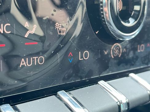 New 2025 GMC Acadia Elevation w/ Elevation Premium Package image 26