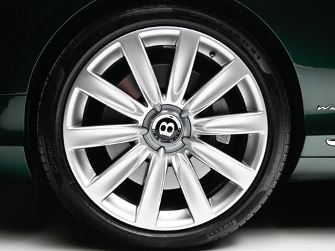 Used 2017 Bentley Continental GT image 5