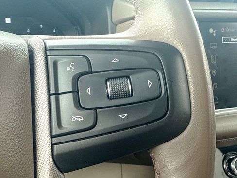 Certified 2022 GMC Yukon Denali image 46