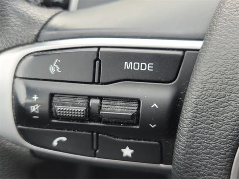 Used 2024 Kia Sportage LX image 22