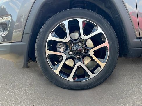 Used 2021 Jeep Compass Limited w/ Elite Exterior Group AWD/4WD image 29