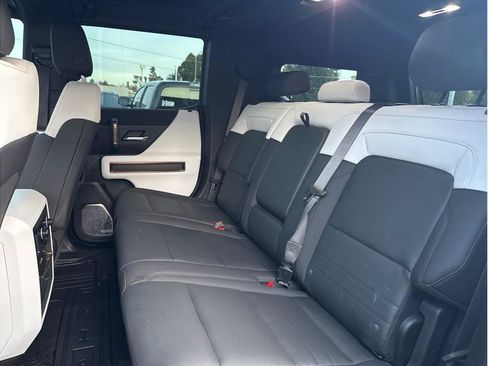 Used 2024 GMC Hummer EV 2X w/ Extreme Off-Road Package image 14