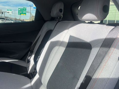 Used 2020 Chevrolet Bolt LT image 23