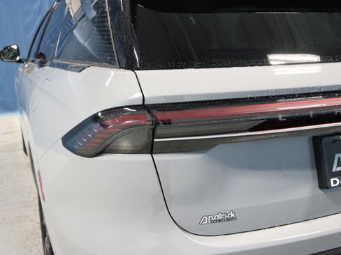 New 2026 Lincoln Nautilus Reserve image 42