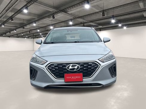 Used 2022 Hyundai Ioniq Blue image 18