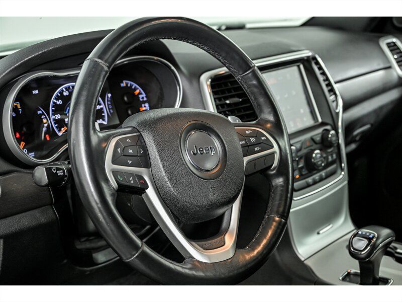 Used 2015 Jeep Grand Cherokee Altitude AWD/4WD image 19
