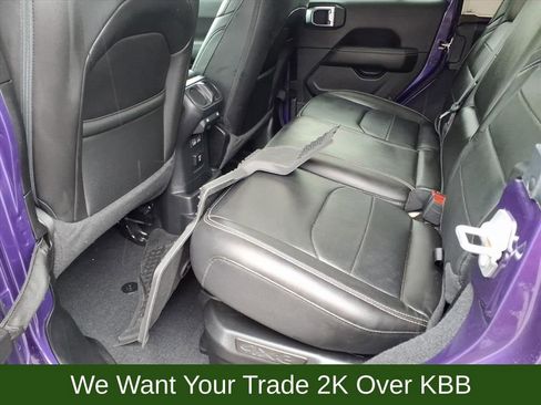 Used 2023 Jeep Wrangler Unlimited Sahara w/ Cold Weather Group image 12