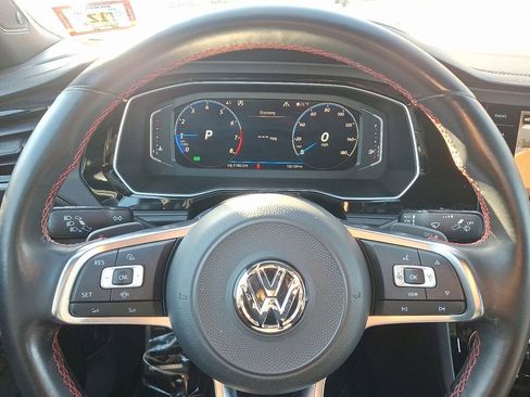 Used 2019 Volkswagen Jetta GLI Autobahn image 19