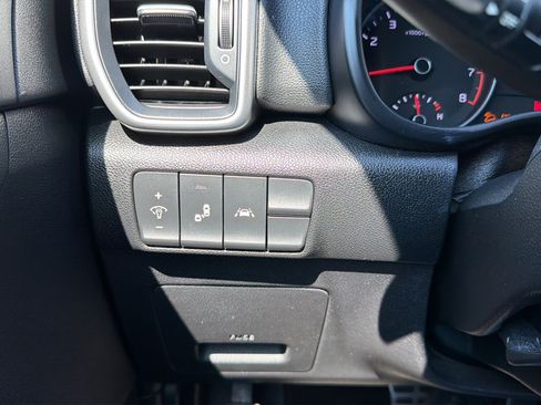 Used 2020 Kia Sportage S AWD/4WD image 23