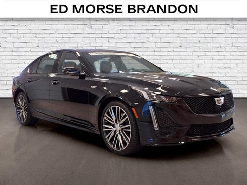 Certified 2022 Cadillac CT5 V w/ Platinum Package AWD/4WD image 6
