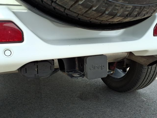 Used 2021 Jeep Wrangler Unlimited Sahara AWD/4WD image 16