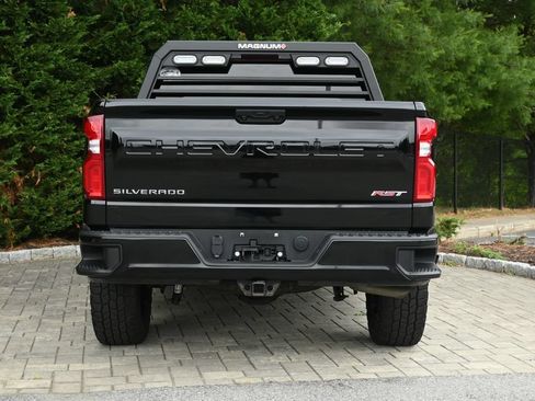 Used 2022 Chevrolet Silverado 1500 RST w/ Protection Package AWD/4WD image 6