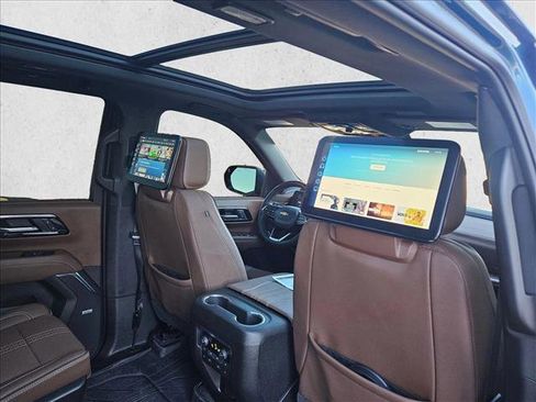 Used 2026 Chevrolet Tahoe High Country image 23