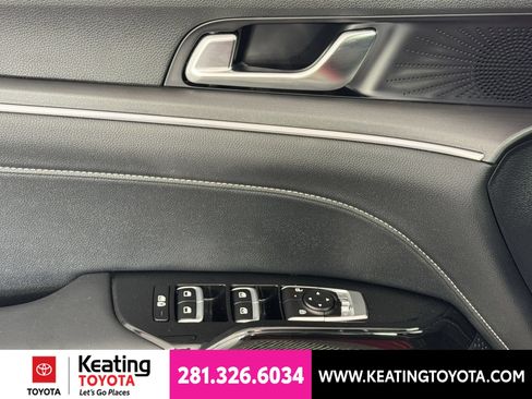 Used 2025 Kia K5 GT-Line w/ GT-Line Premium Package FWD image 12