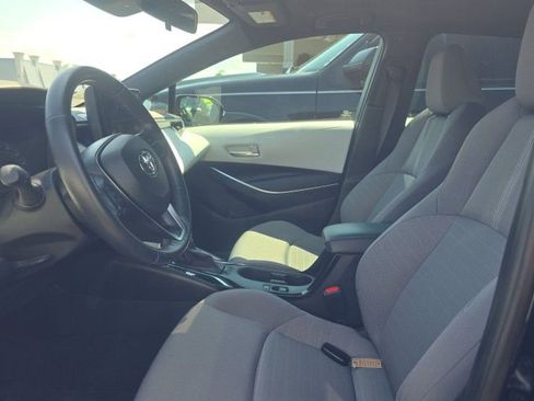 Used 2024 Toyota Corolla SE w/ SE Premium Package image 4