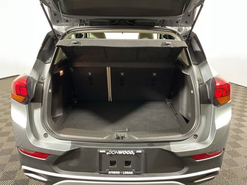 Used 2023 Buick Encore GX Preferred w/ Cold Weather Comfort Package image 13