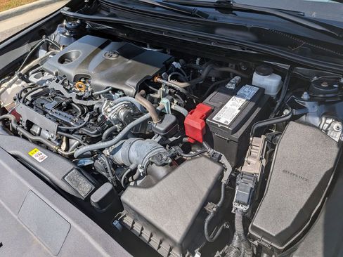 Used 2023 Toyota Camry LE image 36