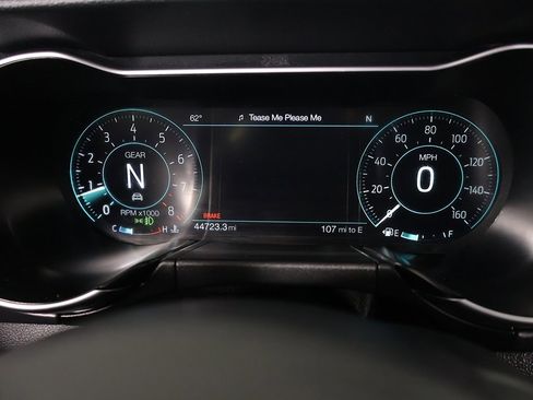 Used 2019 Ford Mustang GT Premium w/ Equipment Group 401A image 33