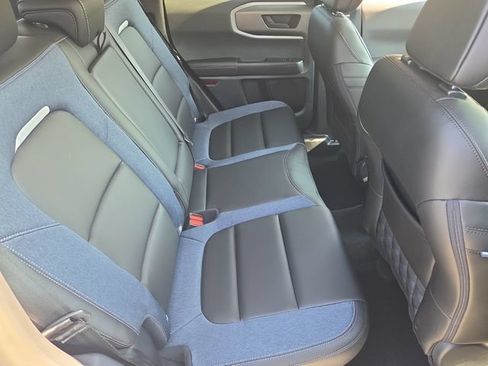 Used 2025 Ford Bronco Sport Outer Banks AWD/4WD image 17