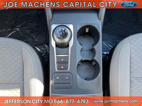 Certified 2022 Ford Escape SE w/ Cold Weather Package image 15