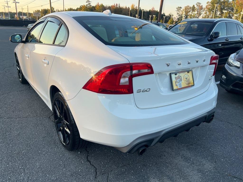 Used 2017 Volvo S60 T5 Dynamic AWD/4WD image 7