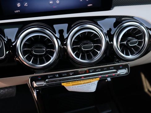 New 2026 Mercedes-Benz CLA 250 4MATIC image 40