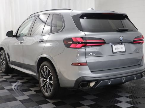 Certified 2026 BMW X5 xDrive40i w/ M Sport Package AWD/4WD image 14