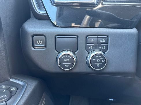 Used 2022 GMC Sierra 1500 Elevation w/ Elevation Premium Package RWD image 24