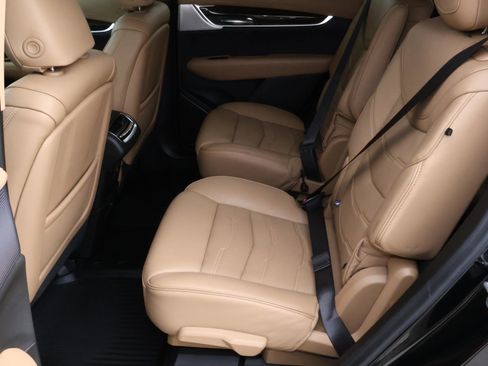 Used 2024 Cadillac XT6 Sport w/ Platinum Package image 26