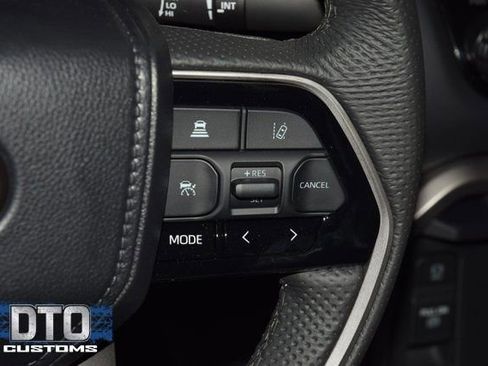 Used 2024 Toyota Tundra Limited w/ Power Package image 35