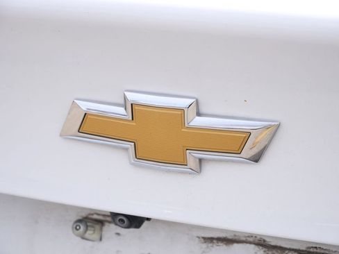 Used 2024 Chevrolet Malibu LT FWD image 10