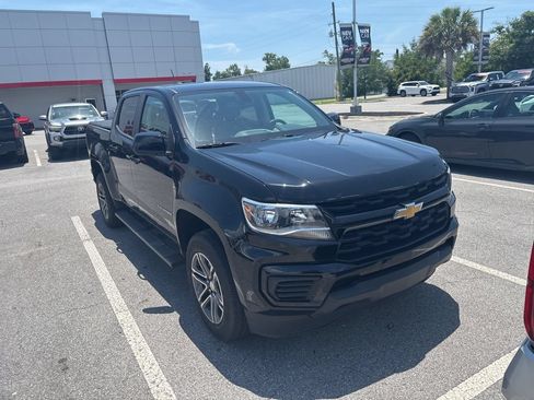 Used 2021 Chevrolet Colorado W/T w/ Custom Special Edition RWD image 10