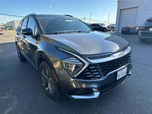 Used 2023 Kia Sportage SX Prestige image 2