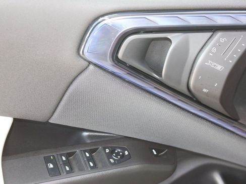 Used 2025 BMW X3 xDrive30i w/ Premium Package image 11