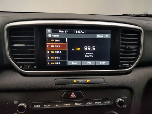 Used 2021 Kia Sportage LX image 25