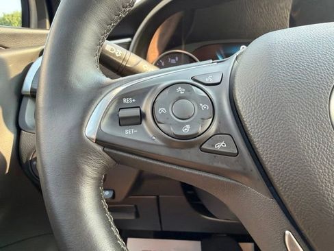 Used 2020 Buick Envision Premium AWD/4WD image 38