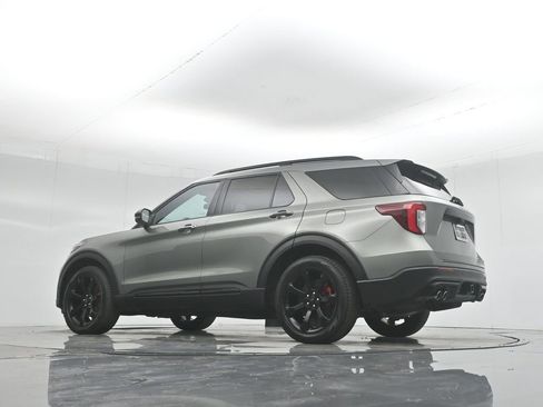 Certified 2020 Ford Explorer ST w/ ST Street Pack image 53