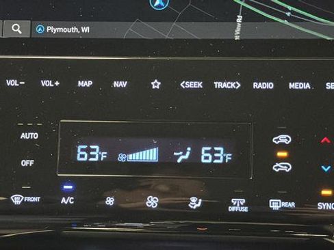 Used 2024 Hyundai Tucson Limited image 18