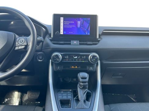 Used 2024 Toyota RAV4 XLE AWD/4WD image 12